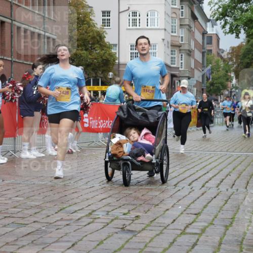 13.09.2026 - Kiel Lauf Yannick Fuchs http://msf.ph/oto/10429383 13.09.2026 11:10:23 Ziel 678, 2630, 9102, 10704, 11060, 12178, 12698, 585, 1937, 2337, 3086, 3227, 4063, 5371, 6908, 7826, 9102, 9168, 9254, 9665, 9967, 10154, 11013, 11428, 11429, 11884, 12008, 12016, 586, 1334, 2134, 2175, 2176, 2177, 3245, 3716, 6476, 9206, 9406, 9916, 10090, 10101, 10550, 11576, 508, 1074, 2992, 5843, 5867, 7683, 7826, 10352, 11208 meine-sportfotos.de