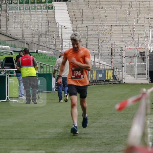 13.09.2026 - 21. swb-Marathon Bremen Michael Burmester http://msf.ph/oto/10429393 13.09.2026 12:05:38 Laufen im Stadion 176, 207, 1231, 1681, 1956 meine-sportfotos.de