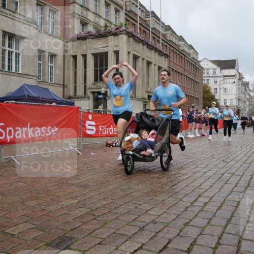 13.09.2026 - Kiel Lauf Yannick Fuchs http://msf.ph/oto/10429399 13.09.2026 11:10:25 Ziel 678, 2630, 10704, 11060, 11576, 12178, 12698, 585, 1937, 2337, 3086, 3227, 4063, 5371, 6908, 9102, 9168, 9254, 9665, 9967, 10154, 11013, 11428, 11429, 11884, 12008, 12016, 12698, 586, 1334, 2134, 2175, 2176, 2177, 3245, 3716, 6409, 6476, 8491, 9206, 9406, 9916, 10090, 10101, 10550, 508, 1074, 5843, 5867, 7683, 7826, 10352, 11208, 11428, 11429 meine-sportfotos.de