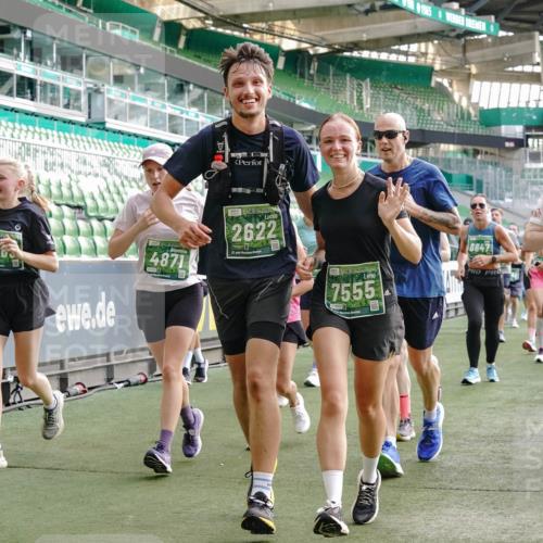13.09.2026 - 21. swb-Marathon Bremen Michael Burmester http://msf.ph/oto/10429404 13.09.2026 13:27:04 Laufen im Stadion 186, 202, 357, 364, 390, 530, 597, 645, 726, 833, 888, 1077, 1283, 1412, 1443, 1473, 1487, 1530, 1608, 1618, 1700, 1744, 1769, 1828, 1961, 1984, 2236, 2273, 2298, 2309, 2382, 2384, 2388, 2404, 2428, 2507, 2508, 2542, 2558, 2576, 2582, 2592, 2656, 2675, 2725, 2748, 2817, 2875, 2876, 2923, 2965, 2970, 3045, 3047, 3050, 3062, 3073, 3084, 3097, 3172, 3184, 3219, 3359, 3433, 3540, 3592, 3629, 3756, 3885, 3907, 3978, 4457, 4660 meine-sportfotos.de