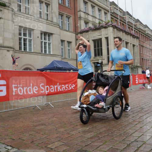 13.09.2026 - Kiel Lauf Yannick Fuchs http://msf.ph/oto/10429409 13.09.2026 11:10:26 Ziel 678, 2630, 3245, 6476, 10704, 11060, 11576, 12178, 585, 1937, 2337, 3086, 3227, 4063, 5371, 6908, 9102, 9168, 9254, 9665, 9967, 10154, 11013, 11428, 11429, 11884, 12008, 12016, 12178, 12698, 586, 1334, 2134, 2175, 2176, 2177, 3716, 6409, 8491, 9206, 9406, 9916, 10090, 10101, 10550, 508, 1074, 5843, 5867, 6908, 7683, 7826, 9967, 10352, 11208, 11428, 11429 meine-sportfotos.de