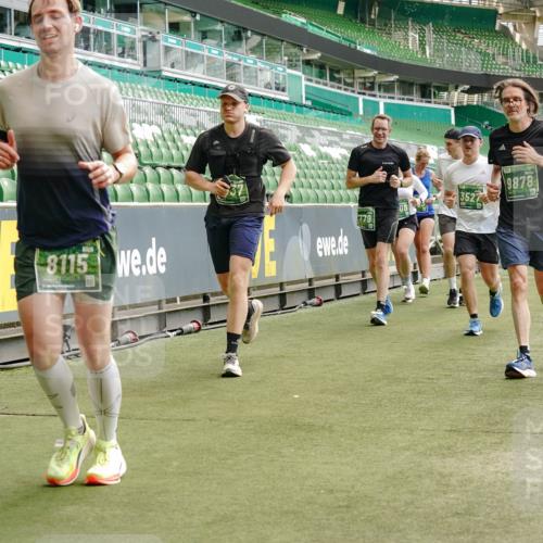 13.09.2026 - 21. swb-Marathon Bremen Michael Burmester http://msf.ph/oto/10429418 13.09.2026 13:03:18 Laufen im Stadion 150, 209, 210, 488, 596, 722, 725, 762, 881, 936, 940, 1014, 1163, 1250, 1343, 1458, 1460, 1479, 1611, 1649, 1653, 1771, 2223, 2276, 2292, 2345, 2364, 2378, 2421, 2434, 2513, 2625, 2666, 2668, 2779, 2851, 2900, 2934, 2977, 2987, 3013, 3044, 3114, 3135, 3163, 3164, 3187, 3248, 3258, 3294, 3334, 3360, 3392, 3402, 3454, 3460, 3496, 3510, 3527, 3576, 3579, 3585, 3597, 3603, 3618, 3721, 3846, 3852, 3859, 3893, 3938, 3970, 3983, 4000, 4077, 4133, 4506, 4558 meine-sportfotos.de