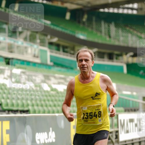13.09.2026 - 21. swb-Marathon Bremen Michael Burmester http://msf.ph/oto/10429436 13.09.2026 10:20:44 Laufen im Stadion 10244, 10261, 10262, 10366, 10818, 10961, 10994, 11067, 11068, 11142, 11176, 11197, 11418, 11512, 11964, 12289, 12324, 12358, 12413, 12456, 12513, 12540, 13505, 13514, 13530, 13540, 13541, 13548, 13558, 13560, 13575, 13583, 13588, 13590, 13601, 13605, 13606, 13610, 13619, 13633, 13637, 10597, 12272, 12457, 12458, 13501, 13504, 13510, 13515, 13517, 13522, 13542, 13547, 13561, 13567, 13579, 13623, 13635 meine-sportfotos.de