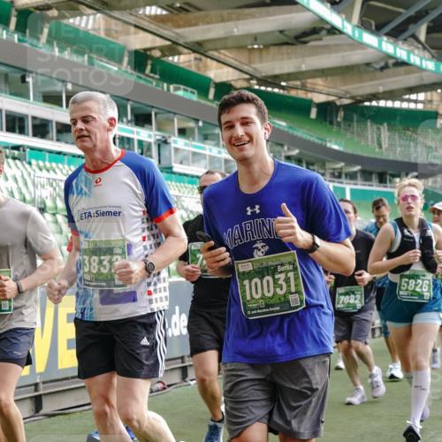 13.09.2026 - 21. swb-Marathon Bremen Michael Burmester http://msf.ph/oto/10429567 13.09.2026 13:27:11 Laufen im Stadion 186, 202, 357, 364, 390, 530, 597, 645, 726, 833, 888, 1077, 1283, 1412, 1473, 1487, 1530, 1608, 1618, 1700, 1744, 1769, 1828, 1958, 1961, 1984, 2236, 2273, 2309, 2382, 2384, 2388, 2404, 2428, 2502, 2507, 2508, 2542, 2558, 2576, 2582, 2592, 2656, 2675, 2725, 2748, 2817, 2875, 2876, 2923, 2965, 2970, 3045, 3047, 3050, 3062, 3073, 3084, 3097, 3172, 3184, 3219, 3359, 3433, 3540, 3592, 3629, 3756, 3885, 3907, 3978, 4457, 4660 meine-sportfotos.de