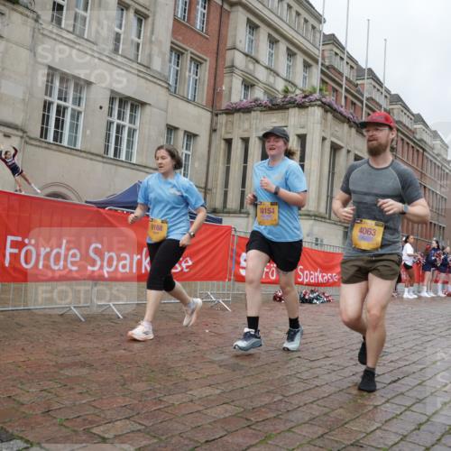 13.09.2026 - Kiel Lauf Yannick Fuchs http://msf.ph/oto/10429572 13.09.2026 11:10:38 Ziel 586, 678, 1334, 2134, 2175, 2176, 2177, 3245, 3716, 6476, 9206, 9406, 9916, 10090, 10101, 10550, 11576, 585, 678, 1937, 2630, 3086, 3227, 4063, 5371, 9102, 9168, 9254, 10154, 10704, 11060, 12008, 12016, 12178, 12698, 1523, 2512, 2628, 5920, 6409, 6670, 6756, 7930, 8468, 8491, 10380, 10661, 11600, 11644, 2337, 3227, 4063, 9168, 9665, 10154, 11013, 11884 meine-sportfotos.de