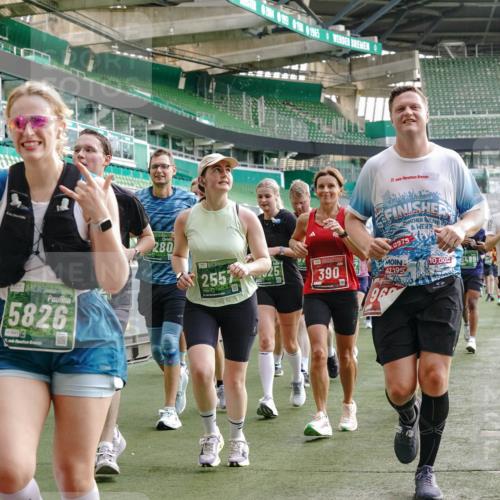 13.09.2026 - 21. swb-Marathon Bremen Michael Burmester http://msf.ph/oto/10429615 13.09.2026 13:27:13 Laufen im Stadion 186, 202, 357, 364, 390, 597, 645, 726, 833, 888, 925, 1077, 1283, 1412, 1473, 1487, 1496, 1530, 1608, 1618, 1700, 1744, 1769, 1828, 1958, 1961, 1984, 2236, 2273, 2309, 2382, 2384, 2388, 2404, 2428, 2502, 2507, 2508, 2542, 2558, 2576, 2582, 2592, 2656, 2675, 2725, 2748, 2817, 2875, 2876, 2923, 2965, 2970, 3045, 3047, 3050, 3062, 3073, 3084, 3097, 3172, 3184, 3219, 3359, 3433, 3540, 3592, 3629, 3756, 3885, 3907, 3978, 4457, 4660 meine-sportfotos.de