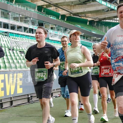 13.09.2026 - 21. swb-Marathon Bremen Michael Burmester http://msf.ph/oto/10429641 13.09.2026 13:27:13 Laufen im Stadion 186, 202, 357, 364, 390, 597, 645, 726, 833, 888, 925, 1077, 1283, 1412, 1473, 1487, 1496, 1530, 1608, 1618, 1700, 1744, 1769, 1828, 1958, 1961, 1984, 2236, 2273, 2309, 2382, 2384, 2388, 2404, 2428, 2502, 2507, 2508, 2542, 2558, 2576, 2582, 2592, 2656, 2675, 2725, 2748, 2817, 2875, 2876, 2923, 2965, 2970, 3045, 3047, 3050, 3062, 3073, 3084, 3097, 3172, 3184, 3219, 3359, 3433, 3540, 3592, 3629, 3756, 3885, 3907, 3978, 4457, 4660 meine-sportfotos.de