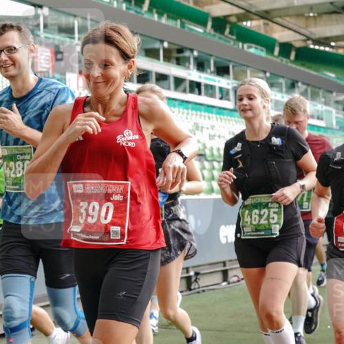 13.09.2026 - 21. swb-Marathon Bremen Michael Burmester http://msf.ph/oto/10429668 13.09.2026 13:27:15 Laufen im Stadion 111, 186, 202, 357, 364, 390, 478, 597, 645, 726, 833, 888, 925, 1077, 1283, 1412, 1473, 1487, 1496, 1530, 1608, 1618, 1700, 1769, 1828, 1958, 1961, 1984, 2236, 2273, 2309, 2382, 2384, 2388, 2404, 2428, 2502, 2507, 2508, 2542, 2558, 2576, 2582, 2592, 2656, 2675, 2725, 2748, 2817, 2875, 2876, 2923, 2965, 2970, 3045, 3047, 3050, 3062, 3073, 3084, 3097, 3172, 3184, 3219, 3359, 3433, 3540, 3592, 3629, 3756, 3885, 3907, 3978, 4457, 4660 meine-sportfotos.de