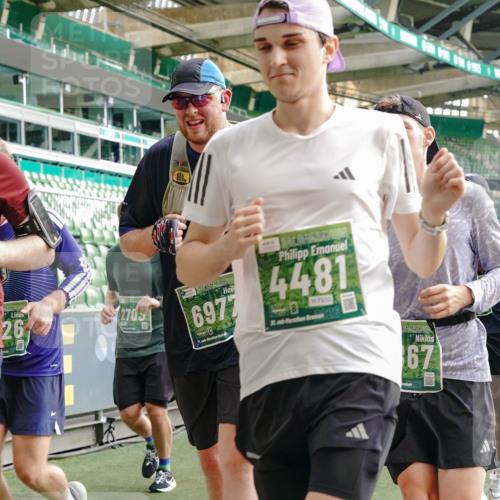 13.09.2026 - 21. swb-Marathon Bremen Michael Burmester http://msf.ph/oto/10429689 13.09.2026 13:27:17 Laufen im Stadion 111, 186, 202, 357, 364, 390, 478, 597, 726, 829, 833, 888, 925, 1077, 1283, 1412, 1473, 1487, 1496, 1530, 1608, 1618, 1700, 1769, 1958, 1961, 1984, 2236, 2273, 2309, 2382, 2384, 2388, 2404, 2428, 2502, 2507, 2508, 2542, 2558, 2576, 2582, 2592, 2656, 2675, 2725, 2748, 2817, 2875, 2876, 2923, 2965, 2970, 3045, 3047, 3050, 3062, 3073, 3084, 3172, 3184, 3219, 3359, 3433, 3540, 3592, 3629, 3756, 3885, 3907, 3978, 4457, 4660 meine-sportfotos.de