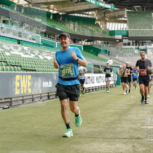 13.09.2026 - 21. swb-Marathon Bremen Michael Burmester http://msf.ph/oto/10429692 13.09.2026 13:03:26 Laufen im Stadion 209, 210, 488, 596, 722, 725, 762, 881, 936, 940, 1014, 1163, 1250, 1343, 1458, 1460, 1479, 1611, 1649, 1653, 1771, 2223, 2276, 2292, 2345, 2364, 2378, 2421, 2434, 2513, 2625, 2666, 2668, 2779, 2851, 2891, 2900, 2934, 2977, 3013, 3044, 3114, 3135, 3163, 3164, 3187, 3248, 3258, 3294, 3334, 3360, 3402, 3425, 3454, 3460, 3496, 3510, 3576, 3579, 3585, 3597, 3603, 3618, 3721, 3846, 3852, 3859, 3893, 3938, 3970, 3983, 4000, 4077, 4133, 4506, 4558 meine-sportfotos.de