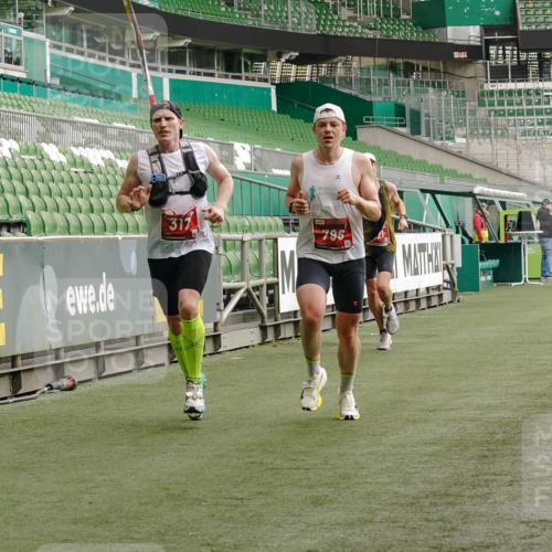 13.09.2026 - 21. swb-Marathon Bremen Michael Burmester http://msf.ph/oto/10429694 13.09.2026 12:12:20 Laufen im Stadion 317, 443, 614, 796, 1651, 692 meine-sportfotos.de