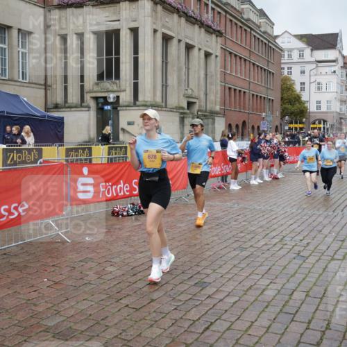 13.09.2026 - Kiel Lauf Yannick Fuchs http://msf.ph/oto/10429696 13.09.2026 11:11:01 Ziel 1523, 2512, 2628, 5920, 6756, 6852, 7930, 8468, 8826, 10661, 11644, 586, 678, 1334, 2134, 2175, 2176, 2177, 3245, 3716, 6409, 6476, 6670, 8491, 9206, 9406, 9916, 10090, 10101, 10380, 10550, 11576, 11600, 1079, 2192, 2251, 3346, 4019, 4090, 4589, 5341, 5869, 7181, 7431, 7473, 8314, 8315, 9693, 10067, 10882, 11361, 11417, 11719, 11934, 11947, 12845, 678, 2630, 10704, 11060, 11576 meine-sportfotos.de