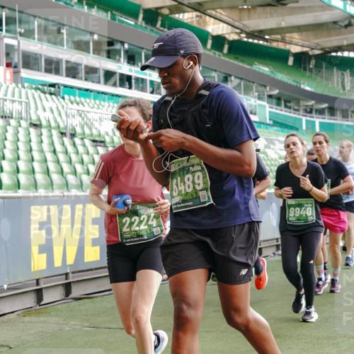 13.09.2026 - 21. swb-Marathon Bremen Michael Burmester http://msf.ph/oto/10429716 13.09.2026 13:27:18 Laufen im Stadion 111, 186, 202, 357, 364, 390, 478, 597, 726, 829, 833, 888, 925, 1077, 1283, 1412, 1473, 1496, 1530, 1608, 1618, 1700, 1769, 1958, 1961, 1984, 2236, 2273, 2309, 2382, 2384, 2388, 2404, 2428, 2502, 2507, 2508, 2542, 2558, 2576, 2582, 2592, 2656, 2675, 2725, 2748, 2817, 2875, 2876, 2923, 2965, 2970, 3045, 3047, 3050, 3062, 3073, 3084, 3172, 3184, 3219, 3359, 3433, 3540, 3592, 3629, 3756, 3885, 3907, 3978, 4457, 4660 meine-sportfotos.de