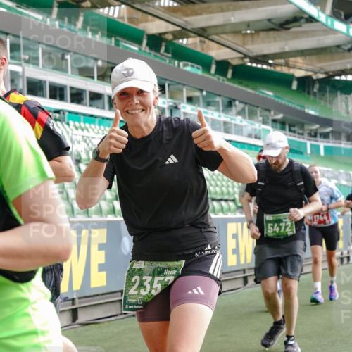 13.09.2026 - 21. swb-Marathon Bremen Michael Burmester http://msf.ph/oto/10429898 13.09.2026 13:27:26 Laufen im Stadion 111, 186, 202, 357, 364, 390, 478, 597, 726, 829, 833, 888, 925, 1077, 1220, 1412, 1473, 1496, 1530, 1608, 1618, 1700, 1769, 1958, 1961, 1984, 2236, 2273, 2309, 2388, 2404, 2428, 2502, 2507, 2508, 2542, 2558, 2576, 2582, 2592, 2656, 2675, 2725, 2748, 2817, 2875, 2876, 2923, 2965, 2970, 3045, 3047, 3050, 3073, 3084, 3184, 3219, 3359, 3433, 3540, 3592, 3629, 3756, 3885, 3907, 3978, 4457, 4660 meine-sportfotos.de
