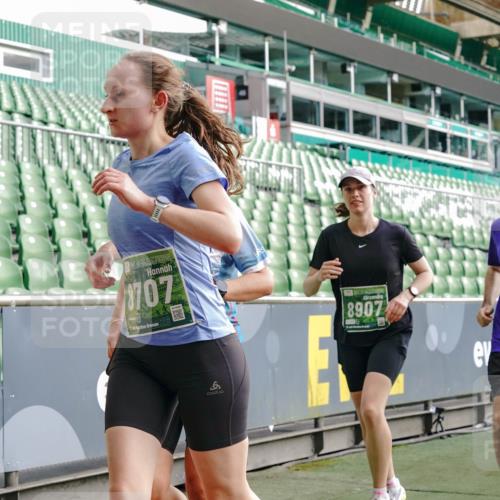 13.09.2026 - 21. swb-Marathon Bremen Michael Burmester http://msf.ph/oto/10429967 13.09.2026 13:27:30 Laufen im Stadion 111, 186, 202, 357, 364, 390, 478, 597, 726, 829, 833, 888, 925, 1077, 1220, 1412, 1473, 1496, 1608, 1700, 1769, 1958, 1961, 1984, 2236, 2273, 2309, 2388, 2404, 2428, 2502, 2507, 2508, 2542, 2558, 2576, 2582, 2592, 2656, 2725, 2748, 2817, 2875, 2876, 2923, 2965, 2970, 3045, 3047, 3050, 3073, 3084, 3184, 3219, 3359, 3433, 3540, 3589, 3592, 3629, 3756, 3885, 3907, 3978, 4238, 4457, 4660 meine-sportfotos.de