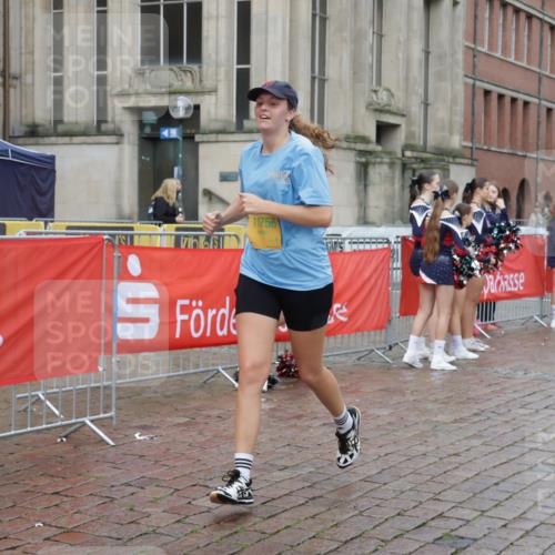 13.09.2026 - Kiel Lauf Yannick Fuchs http://msf.ph/oto/10430164 13.09.2026 11:12:14 Ziel 1000, 1580, 1782, 2118, 5249, 6051, 6053, 10397, 2950, 3580, 5156, 5227, 5387, 6965, 9296, 9572, 9661, 10397, 11713, 11756, 625, 2968, 9571, 141, 1761, 4053, 6729, 9260, 9739, 9784, 11756, 12053 meine-sportfotos.de