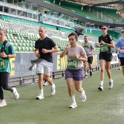 13.09.2026 - 21. swb-Marathon Bremen Michael Burmester http://msf.ph/oto/10430215 13.09.2026 13:27:42 Laufen im Stadion 111, 186, 357, 364, 390, 478, 597, 726, 829, 833, 888, 925, 1077, 1220, 1298, 1412, 1473, 1496, 1608, 1700, 1769, 1958, 1961, 1984, 2236, 2273, 2309, 2388, 2404, 2428, 2502, 2507, 2542, 2574, 2576, 2582, 2592, 2725, 2748, 2817, 2875, 2876, 2923, 2965, 3045, 3050, 3061, 3073, 3084, 3184, 3219, 3540, 3589, 3592, 3629, 3694, 3756, 3826, 3885, 3907, 3978, 4108, 4238, 4457, 4660 meine-sportfotos.de