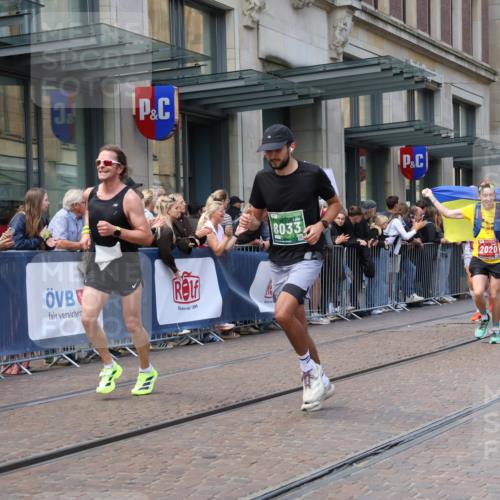 13.09.2026 - 21. swb-Marathon Bremen Strokosch-Dieckow http://msf.ph/oto/10430231 13.09.2026 13:10:12 Ziel 604, 640, 1181, 1277, 1554, 2605, 3959, 4727, 5066, 5152, 5532, 5620, 5648, 6267, 7881, 8033, 8064, 8709, 538, 623, 957, 1723, 1975, 2020, 4781, 5627, 8835, 9817 meine-sportfotos.de