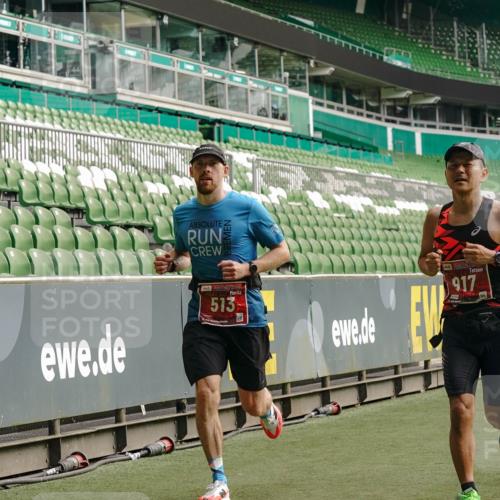 13.09.2026 - 21. swb-Marathon Bremen Michael Burmester http://msf.ph/oto/10430233 13.09.2026 12:17:15 Laufen im Stadion 513, 917, 1154, 1190, 1192, 1263, 245, 317, 540, 796, 822, 1149 meine-sportfotos.de