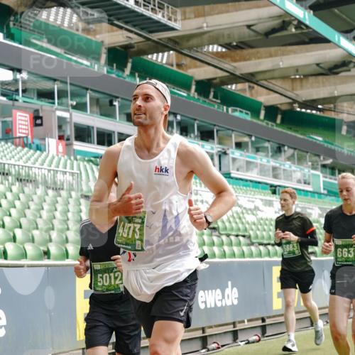 13.09.2026 - 21. swb-Marathon Bremen Michael Burmester http://msf.ph/oto/10430479 13.09.2026 13:03:49 Laufen im Stadion 209, 210, 488, 534, 565, 596, 725, 762, 881, 936, 940, 1014, 1343, 1373, 1458, 1460, 1479, 1611, 1649, 1653, 1771, 2223, 2276, 2364, 2369, 2421, 2434, 2452, 2513, 2625, 2668, 2779, 2851, 2872, 2891, 2900, 2910, 2934, 2957, 2977, 3028, 3114, 3135, 3217, 3258, 3360, 3402, 3419, 3425, 3454, 3460, 3496, 3510, 3521, 3576, 3579, 3585, 3597, 3603, 3618, 3721, 3796, 3846, 3852, 3859, 3893, 3909, 3938, 3970, 3983, 4077, 4133, 4506, 4558, 242 meine-sportfotos.de