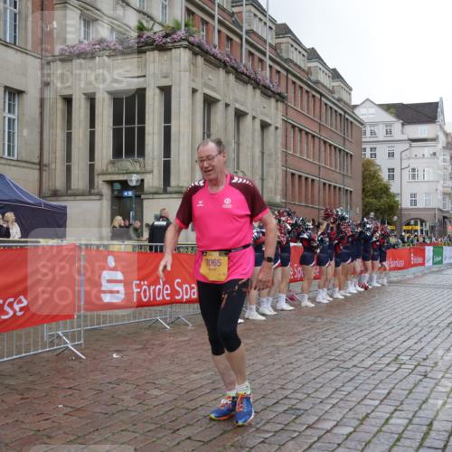 13.09.2026 - Kiel Lauf Yannick Fuchs http://msf.ph/oto/10430596 13.09.2026 11:13:27 Ziel 328, 2290, 2607, 4299, 6237, 9860, 10432, 11210, 11666, 12234, 2696, 3882, 5061, 5472, 7065, 11369, 8492, 8831, 9552, 9553, 9787, 10660, 1168, 3622, 4461, 7065, 9799 meine-sportfotos.de