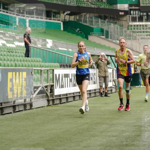13.09.2026 - 21. swb-Marathon Bremen Michael Burmester http://msf.ph/oto/10430597 13.09.2026 10:21:51 Laufen im Stadion 10244, 10261, 10262, 10302, 10818, 10926, 10961, 11067, 11068, 11083, 11142, 11338, 11454, 11619, 11738, 11854, 11916, 11944, 11964, 12003, 12289, 12324, 12456, 12513, 12520, 12538, 12540, 13507, 13514, 13519, 13535, 13539, 13548, 13551, 13553, 13559, 13568, 13575, 13583, 13584, 13587, 13590, 13606, 13608, 13619, 13636, 13637, 13641, 10475, 11481, 11652, 12457, 12458, 13504, 13522, 13533, 13534, 13536, 13543, 13554, 13561, 13564 meine-sportfotos.de