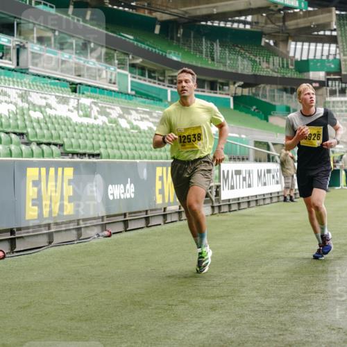 13.09.2026 - 21. swb-Marathon Bremen Michael Burmester http://msf.ph/oto/10430699 13.09.2026 10:21:55 Laufen im Stadion 10244, 10302, 10441, 10818, 10926, 10961, 11067, 11083, 11142, 11338, 11454, 11619, 11738, 11854, 11916, 11944, 11964, 12003, 12289, 12324, 12456, 12513, 12520, 12538, 12540, 13507, 13514, 13519, 13535, 13539, 13548, 13551, 13553, 13559, 13568, 13575, 13583, 13584, 13587, 13606, 13608, 13636, 13637, 13641, 10475, 11481, 11652, 12457, 12458, 13504, 13522, 13533, 13534, 13536, 13543, 13554, 13561, 13564 meine-sportfotos.de