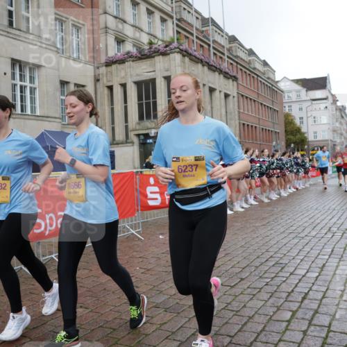 13.09.2026 - Kiel Lauf Yannick Fuchs http://msf.ph/oto/10430753 13.09.2026 11:13:56 Ziel 4575, 8831, 328, 2290, 2607, 4299, 6237, 8492, 8831, 9552, 9553, 9787, 9860, 10432, 10660, 11210, 11666, 12234, 397, 489, 9272, 9873, 6237, 10432, 11666 meine-sportfotos.de