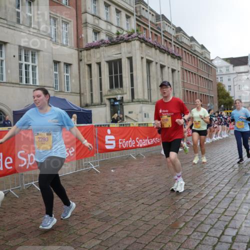 13.09.2026 - Kiel Lauf Yannick Fuchs http://msf.ph/oto/10430788 13.09.2026 11:14:01 Ziel 328, 2290, 2607, 4299, 4575, 8492, 8831, 9552, 9553, 9787, 9860, 10660, 11210, 12234, 397, 489, 3278, 5478, 9272, 9873, 2290, 2607, 4299, 6237, 9860, 10432, 11666, 12234 meine-sportfotos.de