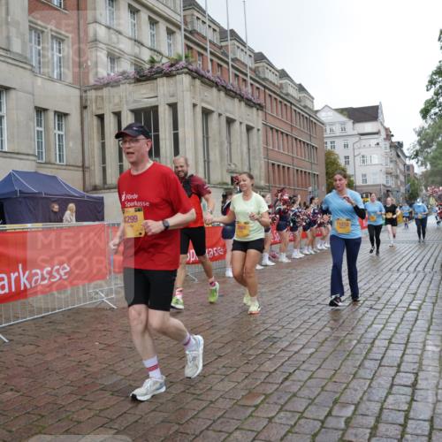 13.09.2026 - Kiel Lauf Yannick Fuchs http://msf.ph/oto/10430796 13.09.2026 11:14:02 Ziel 328, 2290, 2607, 4299, 4575, 8492, 8831, 9552, 9553, 9787, 9860, 10660, 11210, 12234, 397, 489, 3278, 5478, 9272, 9873, 2290, 2607, 4299, 6237, 9860, 10432, 11210, 11666, 12234 meine-sportfotos.de
