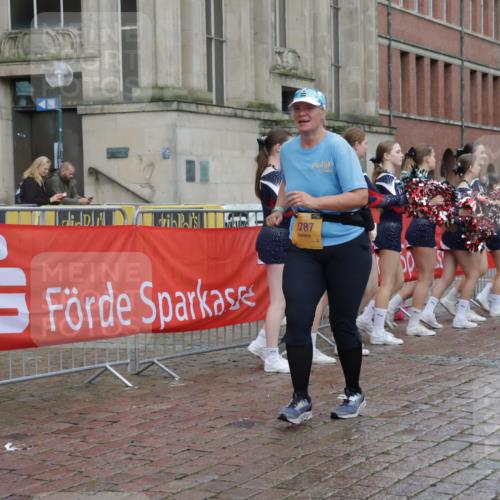 13.09.2026 - Kiel Lauf Yannick Fuchs http://msf.ph/oto/10430829 13.09.2026 11:14:09 Ziel 397, 489, 9272, 9873, 4575, 8831, 9552, 9553, 9787, 10660, 283, 1338, 1339, 3278, 5478, 7998, 328, 2290, 2607, 4299, 8492, 9787, 9860, 11210, 12234 meine-sportfotos.de