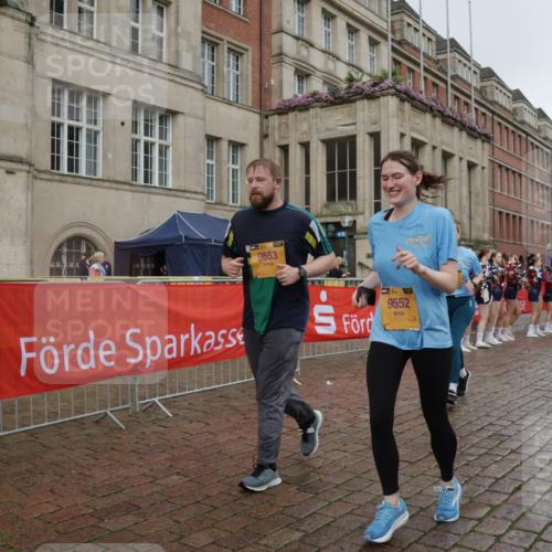 13.09.2026 - Kiel Lauf Yannick Fuchs http://msf.ph/oto/10430860 13.09.2026 11:14:19 Ziel 397, 3278, 5478, 9272, 489, 4575, 8831, 9552, 9553, 9873, 270, 283, 1338, 1339, 2520, 6378, 6783, 6806, 7787, 7998, 10278, 8831, 9552, 9553, 9787, 10660 meine-sportfotos.de