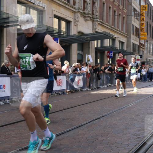 13.09.2026 - 21. swb-Marathon Bremen Strokosch-Dieckow http://msf.ph/oto/10430939 13.09.2026 13:10:49 Ziel 335, 697, 1349, 2021, 2087, 2759, 3440, 3448, 3484, 3647, 4429, 4475, 4571, 5079, 6471, 6657, 8183, 8474, 9410, 9618, 9622, 9762, 384, 1181, 1385, 1498, 1554, 2347, 2605, 4023, 4727, 5066, 5152, 5155, 5168, 5314, 5387, 5620, 5648, 6267, 7115, 7136, 7881, 9659, 13248 meine-sportfotos.de