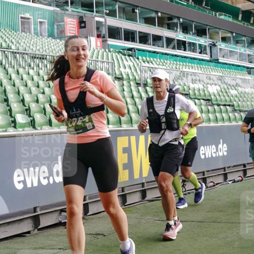 13.09.2026 - 21. swb-Marathon Bremen Michael Burmester http://msf.ph/oto/10430985 13.09.2026 13:28:31 Laufen im Stadion 111, 220, 357, 422, 476, 478, 597, 685, 726, 729, 754, 829, 888, 925, 986, 1079, 1220, 1298, 1325, 1384, 1412, 1496, 1608, 1615, 1741, 1769, 1777, 1958, 1961, 1984, 2236, 2326, 2365, 2472, 2502, 2507, 2574, 2593, 2725, 2743, 2862, 2868, 2875, 2876, 2923, 2924, 2991, 3020, 3045, 3061, 3073, 3154, 3184, 3219, 3238, 3274, 3321, 3361, 3589, 3592, 3594, 3595, 3678, 3694, 3755, 3798, 3826, 3853, 3885, 3907, 3953, 3965, 3971, 3978, 3987, 4108, 4238, 4457, 4660 meine-sportfotos.de