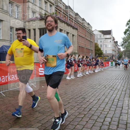 13.09.2026 - Kiel Lauf Yannick Fuchs http://msf.ph/oto/10431003 13.09.2026 11:14:52 Ziel 3706, 3707, 3708, 5601, 9273, 11482, 270, 283, 1338, 1339, 2520, 3278, 3706, 5478, 6378, 6783, 6806, 6905, 7787, 7998, 10278, 2092, 10116, 10124, 397, 3278, 5478, 9272 meine-sportfotos.de