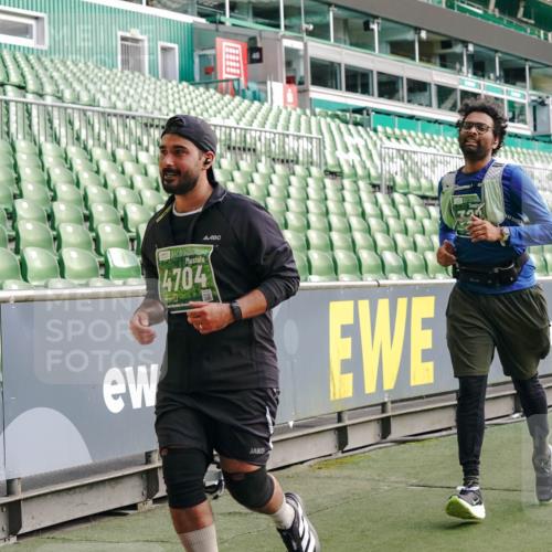 13.09.2026 - 21. swb-Marathon Bremen Michael Burmester http://msf.ph/oto/10431088 13.09.2026 13:28:37 Laufen im Stadion 111, 220, 357, 422, 476, 478, 597, 685, 726, 729, 754, 829, 888, 925, 986, 1079, 1220, 1298, 1325, 1384, 1412, 1496, 1608, 1615, 1741, 1769, 1777, 1958, 1961, 1984, 2236, 2326, 2365, 2436, 2472, 2502, 2574, 2593, 2725, 2743, 2862, 2868, 2875, 2876, 2923, 2924, 2991, 3020, 3045, 3061, 3073, 3129, 3154, 3184, 3219, 3238, 3274, 3321, 3361, 3589, 3592, 3594, 3595, 3678, 3694, 3755, 3758, 3798, 3826, 3853, 3885, 3907, 3953, 3965, 3971, 3978, 3987, 4011, 4108, 4238, 4457, 4660 meine-sportfotos.de