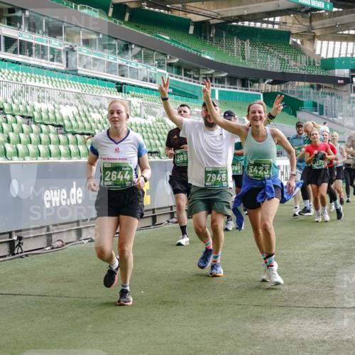 13.09.2026 - 21. swb-Marathon Bremen Michael Burmester http://msf.ph/oto/10431130 13.09.2026 13:28:39 Laufen im Stadion 111, 220, 357, 422, 476, 478, 597, 685, 726, 729, 754, 829, 888, 925, 986, 1079, 1220, 1298, 1325, 1384, 1412, 1496, 1608, 1615, 1741, 1769, 1777, 1958, 1961, 1984, 2236, 2326, 2365, 2436, 2472, 2502, 2574, 2593, 2725, 2740, 2743, 2862, 2868, 2876, 2923, 2924, 2991, 3020, 3045, 3061, 3073, 3129, 3154, 3184, 3219, 3238, 3274, 3321, 3361, 3589, 3592, 3594, 3595, 3605, 3678, 3694, 3755, 3758, 3798, 3826, 3853, 3885, 3907, 3953, 3965, 3971, 3978, 3987, 4011, 4108, 4238, 4457, 4660 meine-sportfotos.de