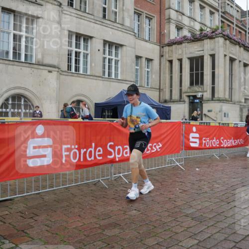 13.09.2026 - Kiel Lauf Yannick Fuchs http://msf.ph/oto/10431133 13.09.2026 11:15:15 Ziel 2092, 2401, 3706, 3707, 3708, 5601, 6905, 9273, 10116, 10124, 11482, 155, 1246, 3087, 5327, 11871, 12831, 12832, 12833, 12834, 3706, 6378, 6783, 6905, 7787 meine-sportfotos.de