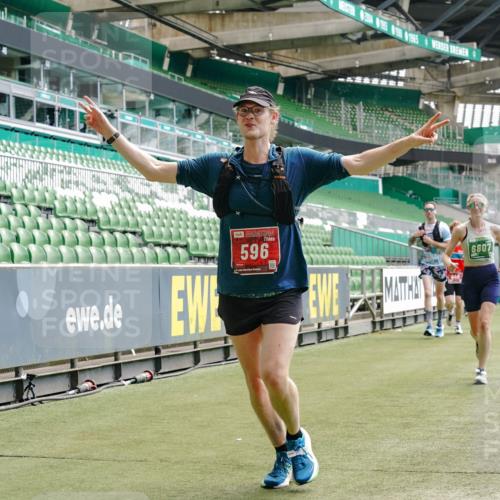 13.09.2026 - 21. swb-Marathon Bremen Michael Burmester http://msf.ph/oto/10431202 13.09.2026 13:04:08 Laufen im Stadion 178, 209, 210, 488, 534, 565, 596, 725, 762, 881, 940, 1014, 1239, 1343, 1373, 1456, 1458, 1460, 1479, 1611, 1649, 1653, 1656, 1687, 1771, 1941, 2223, 2276, 2369, 2421, 2430, 2434, 2452, 2513, 2625, 2723, 2779, 2851, 2867, 2872, 2891, 2900, 2910, 2919, 2934, 2957, 2977, 3028, 3114, 3135, 3217, 3320, 3360, 3402, 3419, 3425, 3454, 3460, 3496, 3510, 3521, 3576, 3579, 3585, 3597, 3618, 3796, 3846, 3859, 3909, 3938, 3970, 3983, 4077, 4133, 242 meine-sportfotos.de