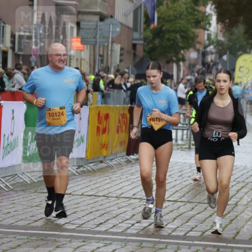 13.09.2026 - Kiel Lauf Yannick Fuchs http://msf.ph/oto/10431213 13.09.2026 11:15:27 Ziel 155, 2401, 3087, 5327, 11871, 2092, 10116, 10124, 1246, 9175, 12831, 12832, 12833, 12834, 5601, 9273, 11482 meine-sportfotos.de