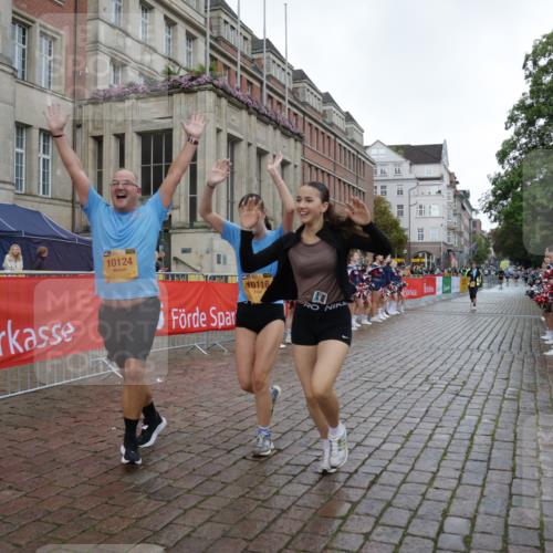 13.09.2026 - Kiel Lauf Yannick Fuchs http://msf.ph/oto/10431250 13.09.2026 11:15:34 Ziel 155, 1246, 3087, 5327, 11871, 12831, 12832, 12833, 12834, 155, 2092, 2401, 10116, 10124, 2414, 4309, 4571, 9175, 9708, 10116, 10124 meine-sportfotos.de