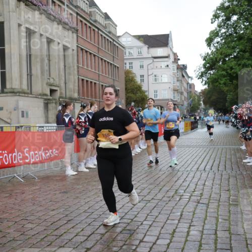 13.09.2026 - Kiel Lauf Yannick Fuchs http://msf.ph/oto/10431339 13.09.2026 11:15:57 Ziel 1605, 2414, 4309, 4571, 9204, 9348, 9708, 155, 1246, 3087, 5327, 9175, 11871, 12831, 12832, 12833, 12834, 1391, 2511, 3196, 4216, 5714, 6211, 9484, 12556, 155, 2401 meine-sportfotos.de