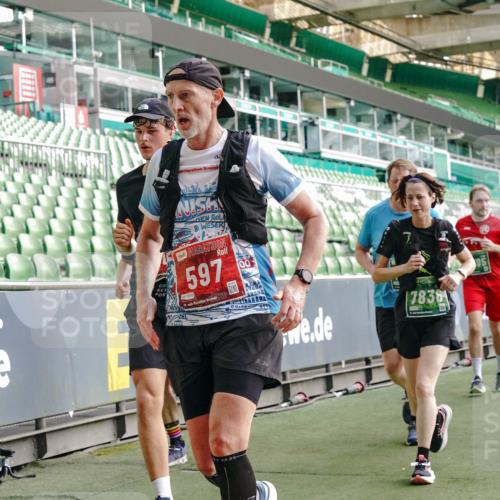 13.09.2026 - 21. swb-Marathon Bremen Michael Burmester http://msf.ph/oto/10431436 13.09.2026 13:28:53 Laufen im Stadion 111, 220, 357, 422, 476, 478, 597, 685, 726, 729, 754, 829, 888, 925, 986, 1079, 1217, 1220, 1270, 1298, 1325, 1384, 1496, 1615, 1741, 1769, 1777, 1958, 1984, 2236, 2238, 2326, 2365, 2436, 2472, 2502, 2546, 2574, 2593, 2740, 2743, 2830, 2862, 2868, 2876, 2924, 2991, 3020, 3053, 3061, 3129, 3154, 3219, 3238, 3274, 3321, 3361, 3563, 3589, 3594, 3595, 3605, 3678, 3694, 3755, 3758, 3798, 3826, 3853, 3885, 3907, 3953, 3965, 3971, 3978, 3987, 4011, 4108, 4238, 4457, 4660 meine-sportfotos.de