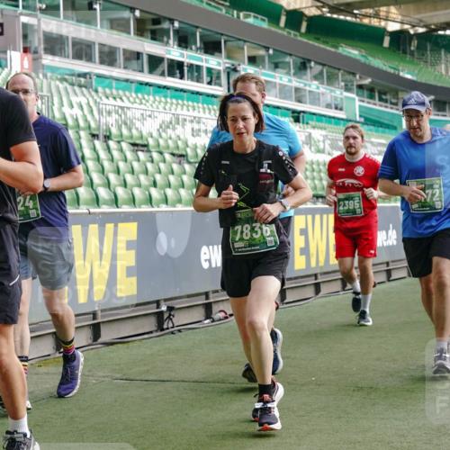 13.09.2026 - 21. swb-Marathon Bremen Michael Burmester http://msf.ph/oto/10431445 13.09.2026 13:28:53 Laufen im Stadion 111, 220, 357, 422, 476, 478, 597, 685, 726, 729, 754, 829, 888, 925, 986, 1079, 1217, 1220, 1270, 1298, 1325, 1384, 1496, 1615, 1741, 1769, 1777, 1958, 1984, 2236, 2238, 2326, 2365, 2436, 2472, 2502, 2546, 2574, 2593, 2740, 2743, 2830, 2862, 2868, 2876, 2924, 2991, 3020, 3053, 3061, 3129, 3154, 3219, 3238, 3274, 3321, 3361, 3563, 3589, 3594, 3595, 3605, 3678, 3694, 3755, 3758, 3798, 3826, 3853, 3885, 3907, 3953, 3965, 3971, 3978, 3987, 4011, 4108, 4238, 4457, 4660 meine-sportfotos.de