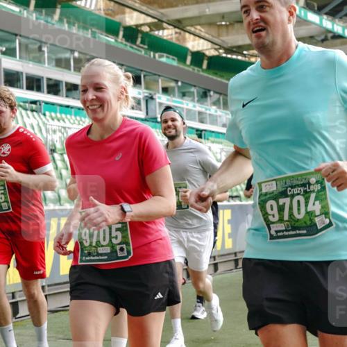 13.09.2026 - 21. swb-Marathon Bremen Michael Burmester http://msf.ph/oto/10431478 13.09.2026 13:28:56 Laufen im Stadion 111, 171, 220, 357, 422, 476, 478, 597, 685, 726, 729, 754, 829, 888, 925, 986, 1079, 1217, 1220, 1270, 1298, 1325, 1384, 1496, 1615, 1741, 1777, 1958, 1984, 2236, 2238, 2326, 2365, 2436, 2472, 2502, 2546, 2574, 2593, 2740, 2743, 2830, 2862, 2868, 2876, 2924, 2991, 3020, 3053, 3061, 3129, 3154, 3219, 3238, 3274, 3321, 3361, 3563, 3589, 3594, 3595, 3605, 3678, 3694, 3755, 3758, 3798, 3826, 3853, 3885, 3953, 3965, 3971, 3978, 3987, 4011, 4108, 4238, 4457, 4660 meine-sportfotos.de