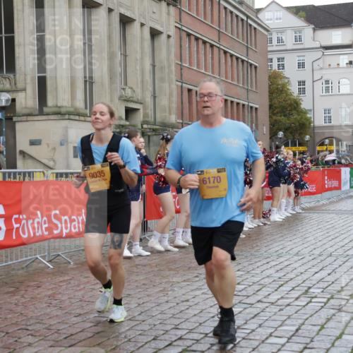 13.09.2026 - Kiel Lauf Yannick Fuchs http://msf.ph/oto/10431681 13.09.2026 11:17:04 Ziel 608, 3995, 7800, 7880, 9428, 1925, 2050, 6170, 6977, 8630, 8964, 9035, 10554, 11230, 11584, 11926, 12226, 12370, 7400, 9570, 644, 2822, 5732, 6170, 9035, 9173, 9593, 11230 meine-sportfotos.de