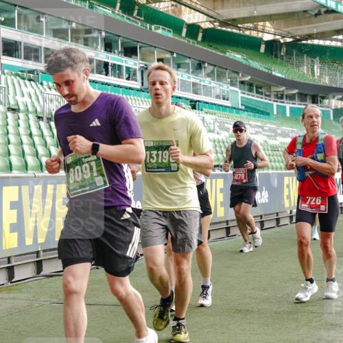 13.09.2026 - 21. swb-Marathon Bremen Michael Burmester http://msf.ph/oto/10431683 13.09.2026 13:29:04 Laufen im Stadion 111, 171, 220, 422, 476, 478, 685, 726, 729, 754, 829, 888, 925, 986, 1079, 1217, 1220, 1242, 1270, 1298, 1325, 1384, 1496, 1615, 1741, 1777, 1886, 1958, 1984, 2236, 2238, 2263, 2326, 2365, 2436, 2472, 2502, 2546, 2574, 2593, 2740, 2743, 2830, 2862, 2868, 2924, 2991, 3020, 3053, 3061, 3129, 3154, 3238, 3274, 3286, 3321, 3361, 3563, 3589, 3594, 3595, 3605, 3678, 3694, 3755, 3758, 3798, 3826, 3853, 3885, 3898, 3953, 3965, 3971, 3987, 4011, 4108, 4238, 4457, 4660 meine-sportfotos.de