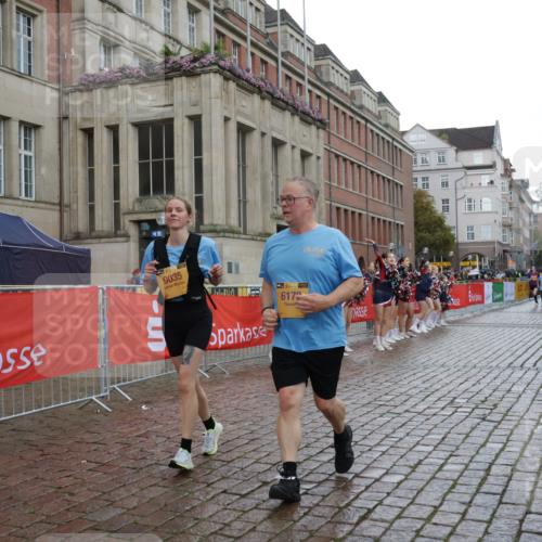 13.09.2026 - Kiel Lauf Yannick Fuchs http://msf.ph/oto/10431693 13.09.2026 11:17:05 Ziel 608, 3995, 7800, 7880, 9428, 1925, 2050, 6170, 6977, 8630, 8964, 9035, 10554, 11230, 11584, 11926, 12226, 12370, 7400, 9570, 644, 2822, 5732, 6170, 9035, 9173, 9593, 11230 meine-sportfotos.de