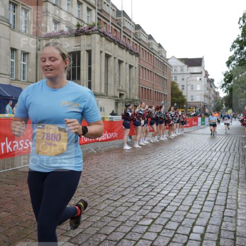 13.09.2026 - Kiel Lauf Yannick Fuchs http://msf.ph/oto/10431847 13.09.2026 11:17:33 Ziel 608, 7400, 7800, 7880, 9428, 9570, 7720, 7947, 608, 3995, 7800, 12226, 12370 meine-sportfotos.de