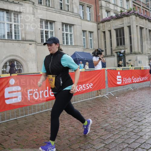 13.09.2026 - Kiel Lauf Yannick Fuchs http://msf.ph/oto/10432027 13.09.2026 11:19:03 Ziel 4035, 9893, 10057, 11039, 1645, 6513, 8181, 8735, 9103, 11388, 1645, 8171 meine-sportfotos.de